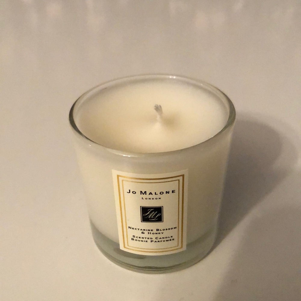 Jo Malone Nectarine Blossom & Honey Candle - White